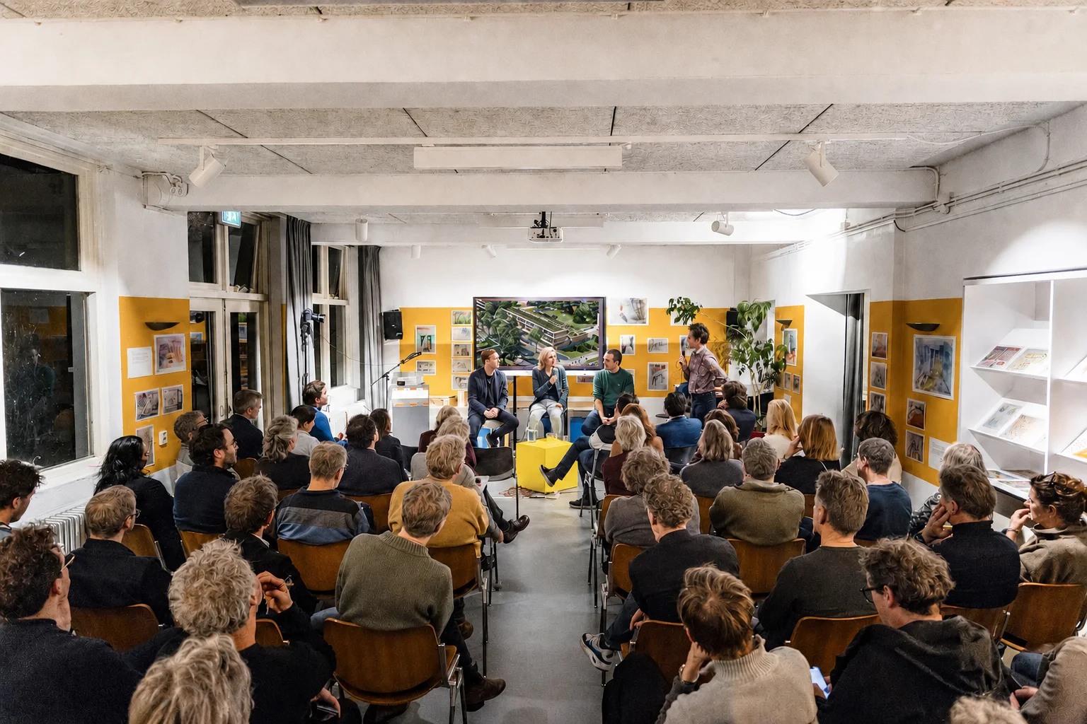 Informatieavond: leden stellen vragen over de pakketten